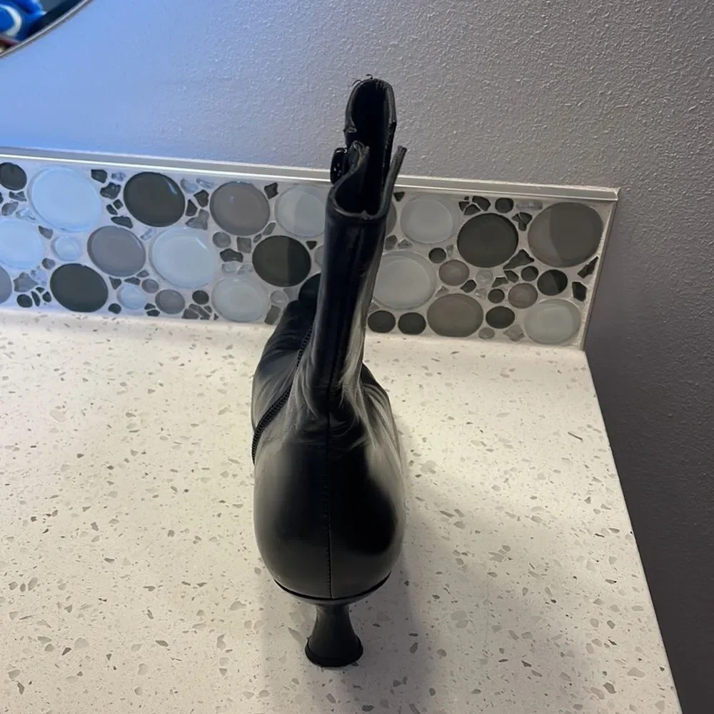 Stuart Weitzman Right Leather Boot Only - image 4